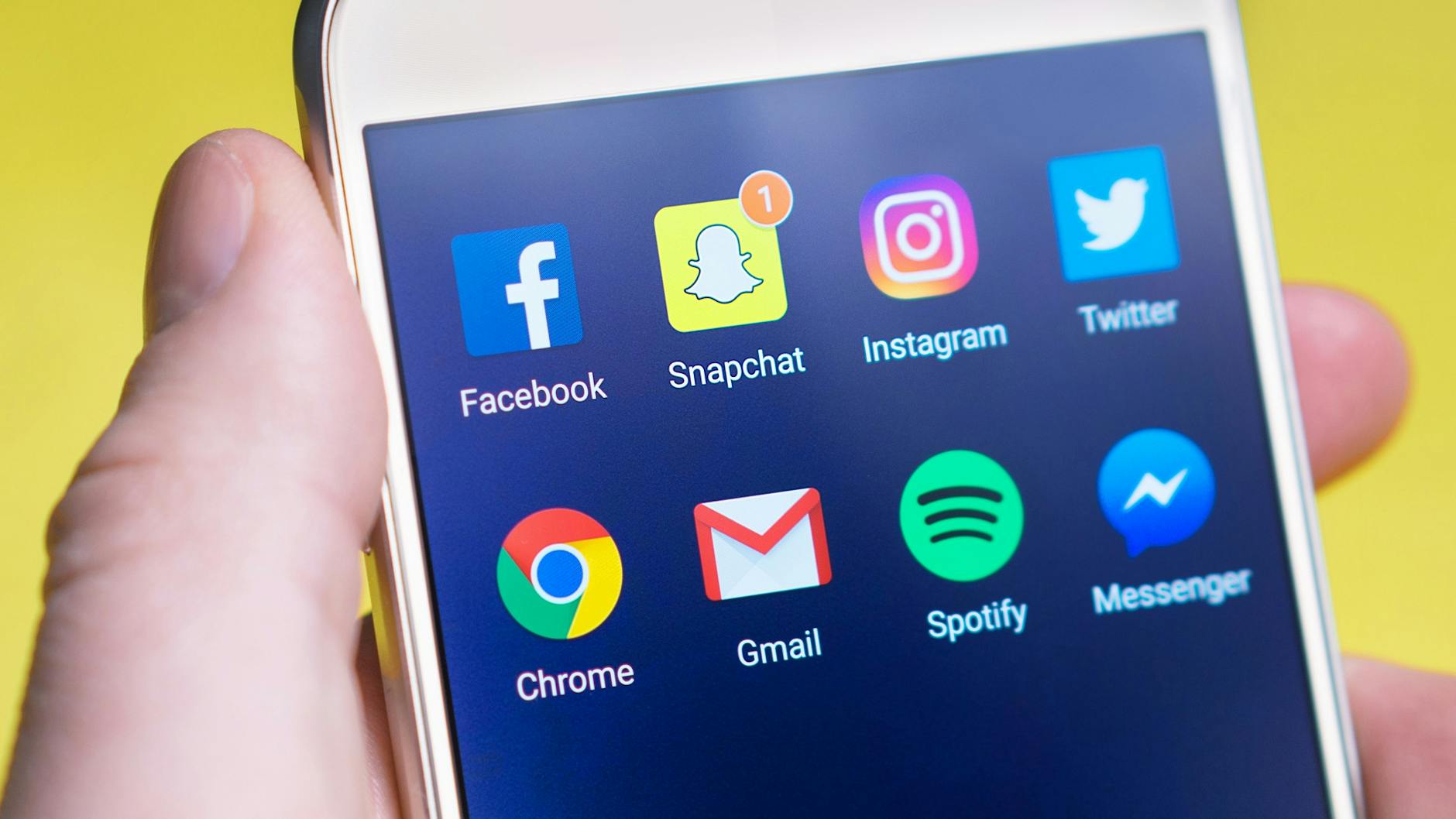 The Evolution of Entertainment in the Social Media Age